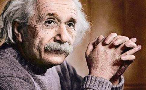 爱因斯坦心目中的宇宙教学反思